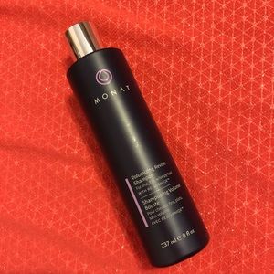 Monat 8 oz. Volumizing Revive Shampoo